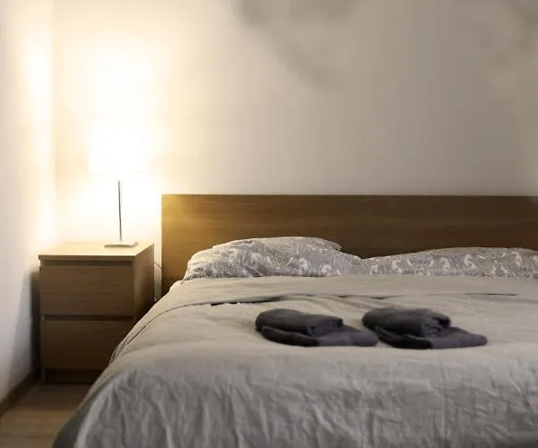 Appartement By The River And Center - Comfortable *