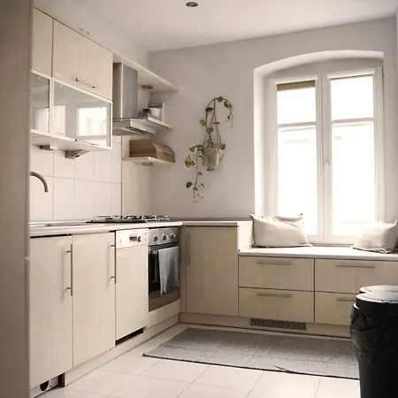 公寓 By The River And Center - Comfortable