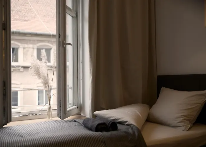 By The River And Center - Comfortable Lejlighed